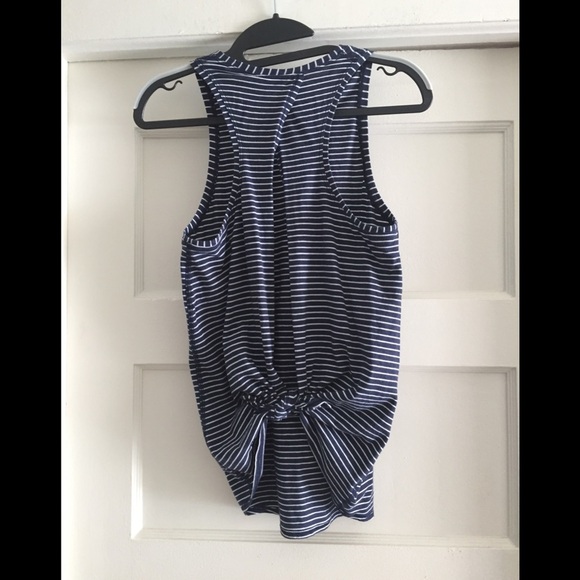 NWT Lululemon All Tied Up Tank Blue stripes - Picture 11 of 12